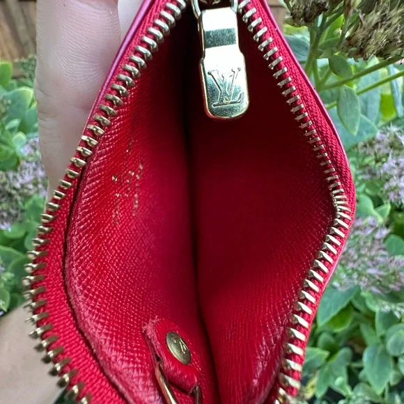 Louis Vuitton 🍒 Scarlet Red Key Pouch - Picture 4 of 7